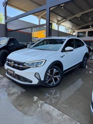 VOLKSWAGEN NIVUS 1.0 200 TSI TOTAL FLEX HIGHLINE AUTOMÁTICO